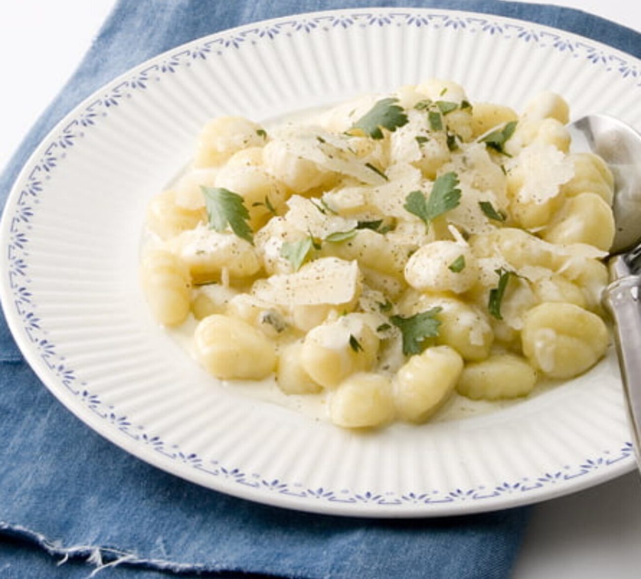 Gnocchi met gorgonzola en peer